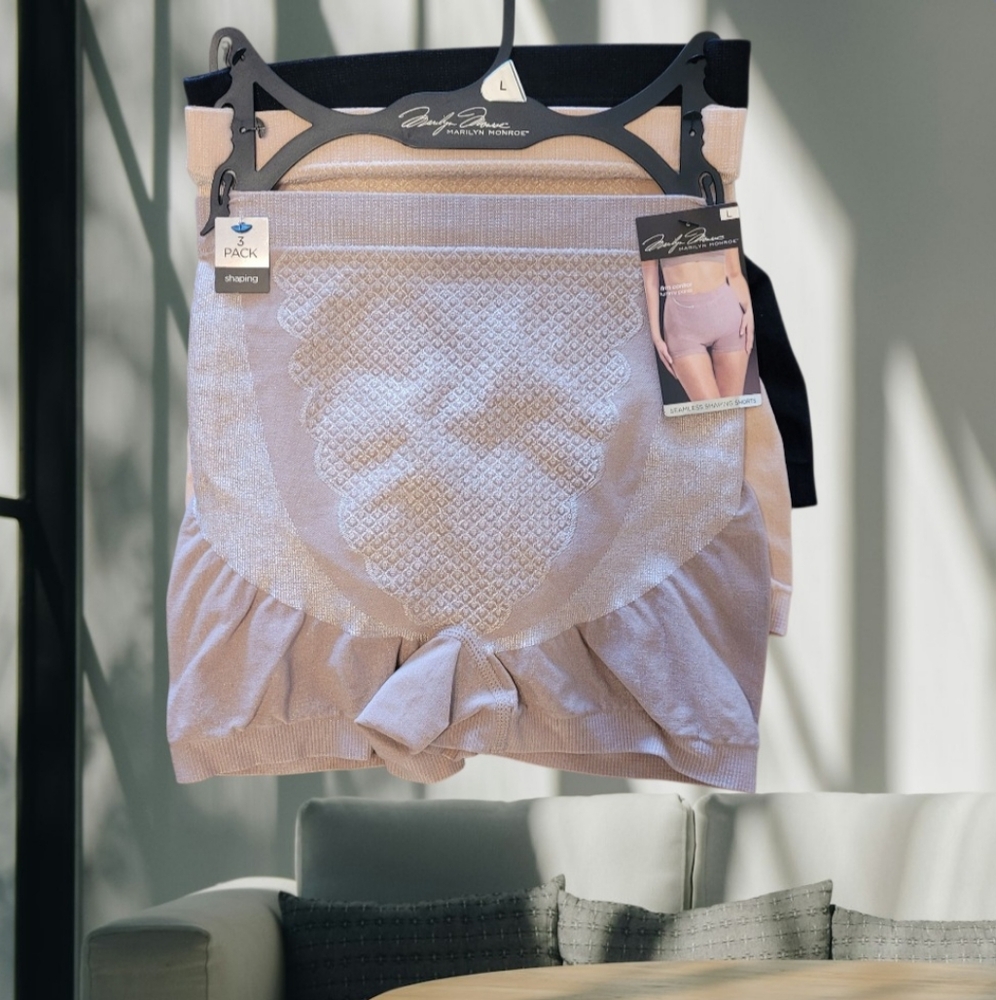 Marilyn Monroe Beige and Black Shaping Briefs